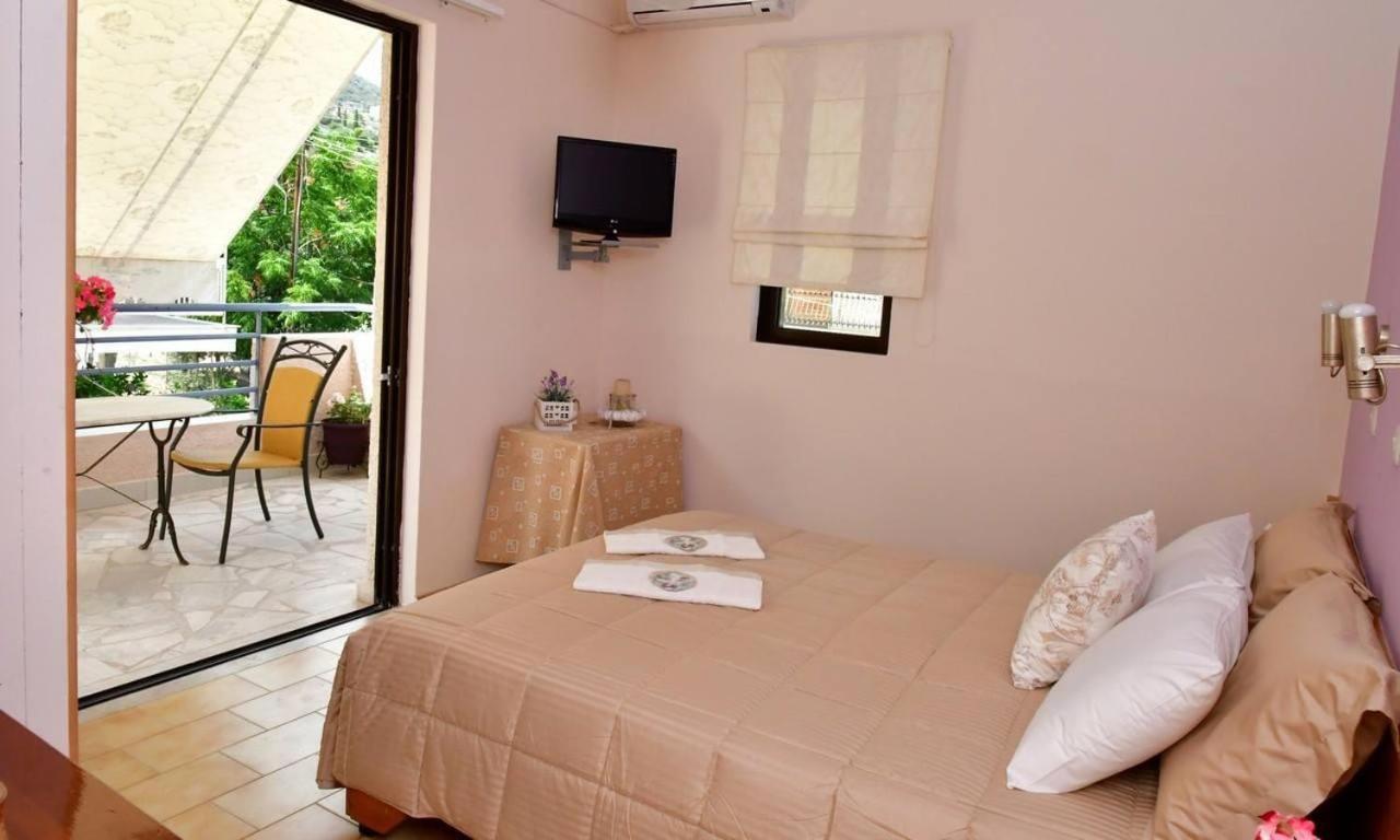 Konstantinos Apartments トロン エクステリア 写真